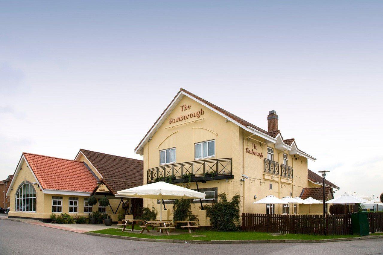 Premier Inn Велвін-Гарден-Сіті Екстер'єр фото